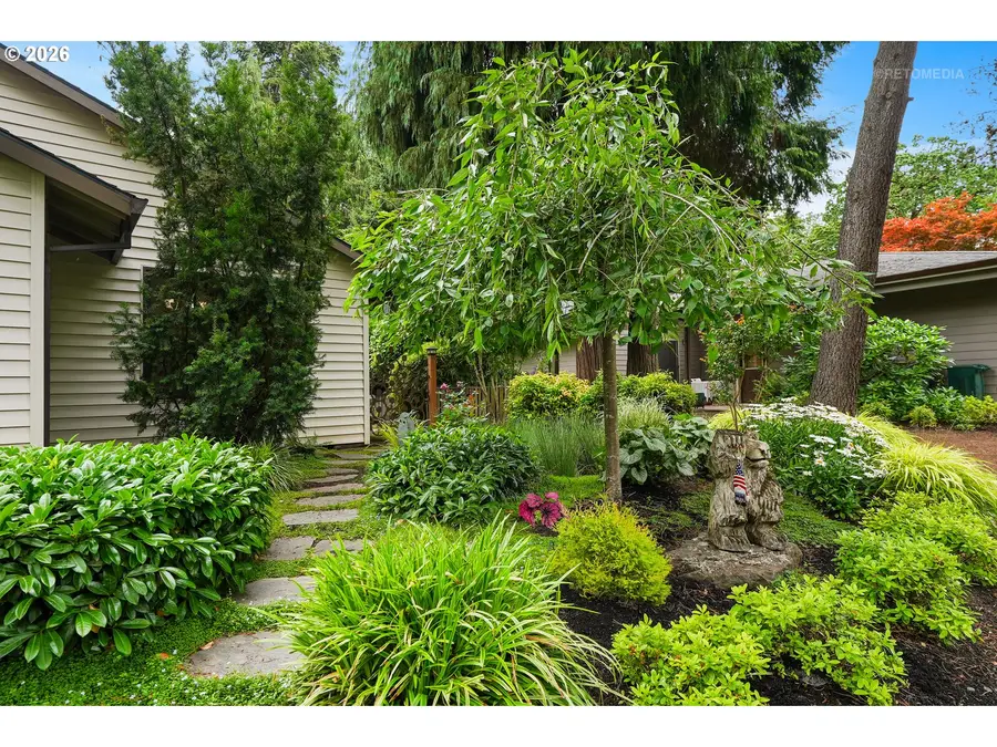 903 NE 3rd Ave, Hillsboro, OR 97124 - #3