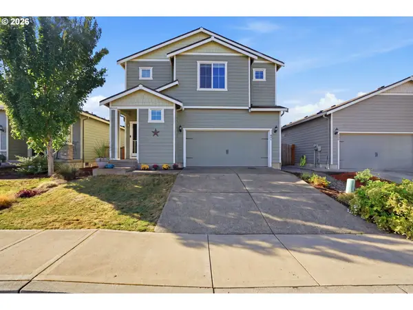 904 Bear Creek Dr, Molalla, OR 97038
