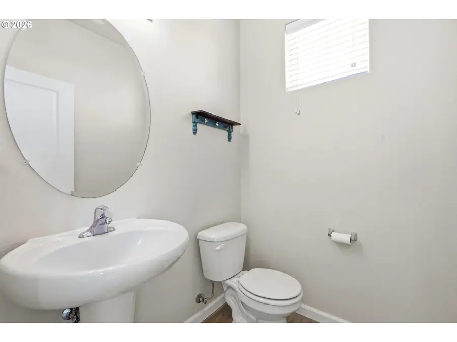 904 Bear Creek Dr, Molalla, OR 97038 - #3