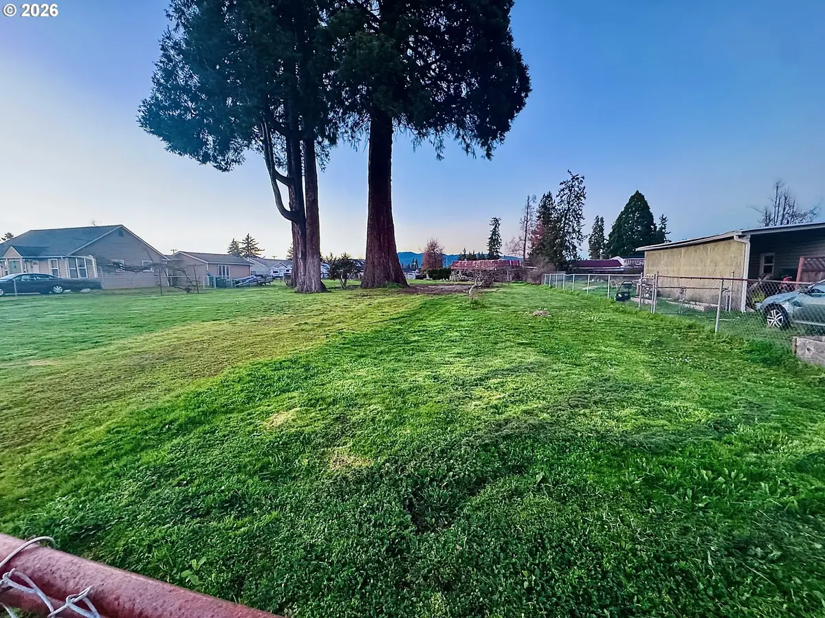 3720 Virginia Ave, Springfield, OR 97478 - #1