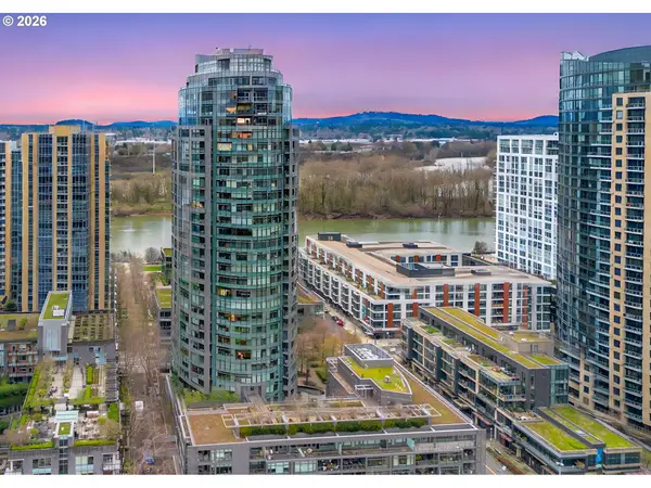 3601 S River Pkwy #305, Portland, OR 97239