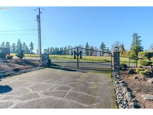 15580 S Mason Heights Dr, OregonCity, OR 97045