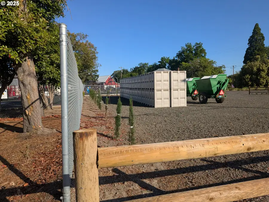 7495 Perrydale Rd, Amity, OR 97101 - Image #3