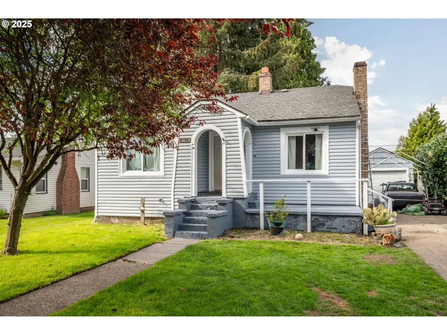 2902 Garfield St, Longview, WA 98632 - Image #2