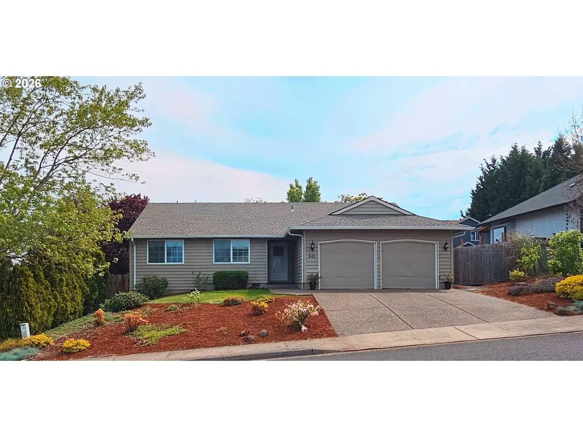 841 12th St, Lafayette, OR 97127 - #1
