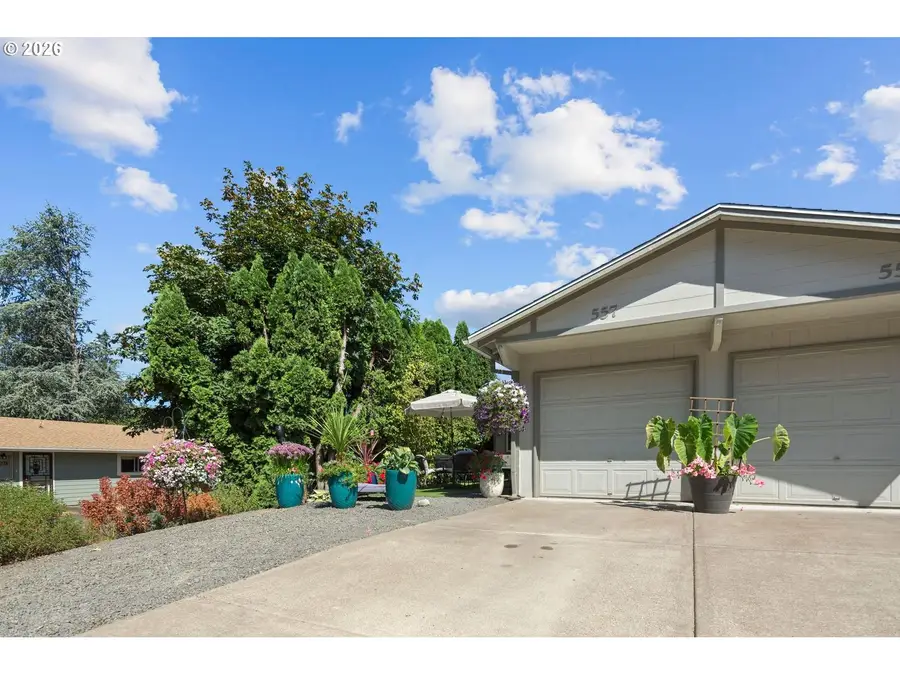 555 Hartke Loop, Oregon City, OR 97045 - #2