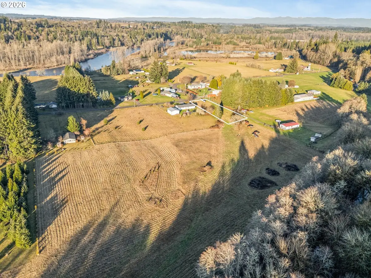 434 Collins Rd #B, Toledo, WA 98591 - #1