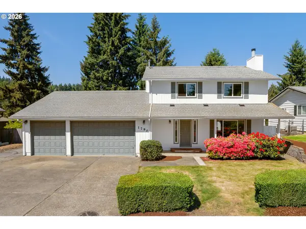 1790 Ostman Rd, WestLinn, OR 97068