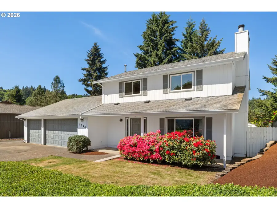 1790 Ostman Rd, West Linn, OR 97068 - #2