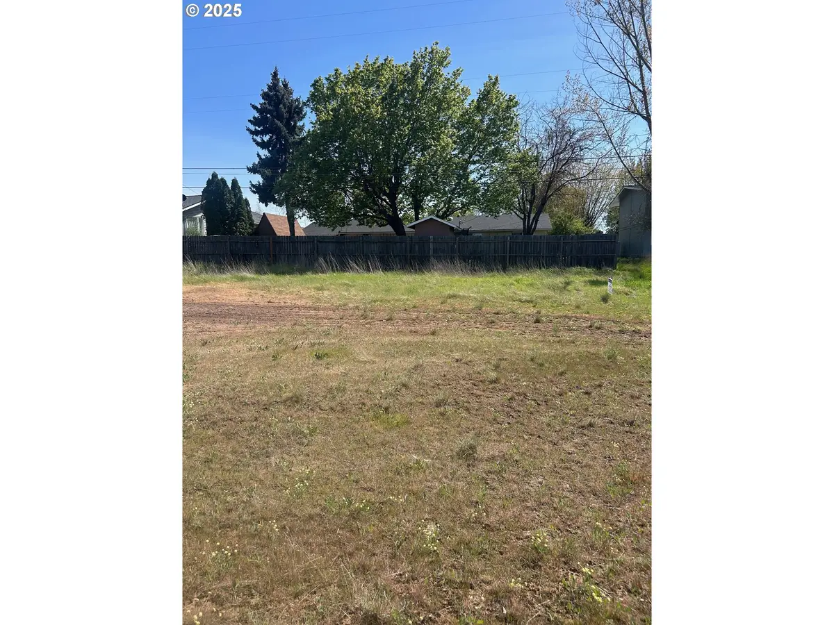 E Court St, Goldendale, WA 98620 - Image #1