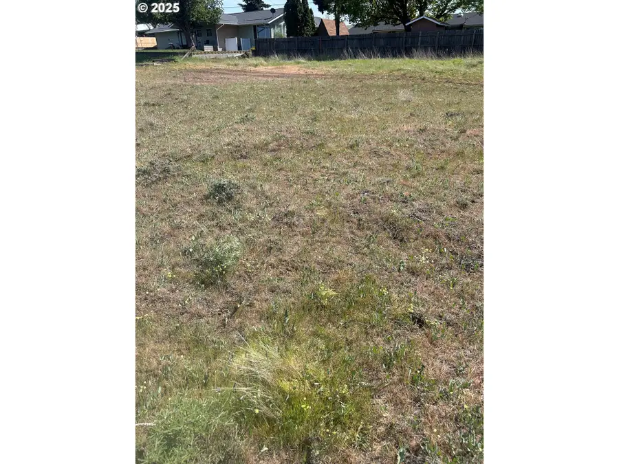 E Court St, Goldendale, WA 98620 - Image #2