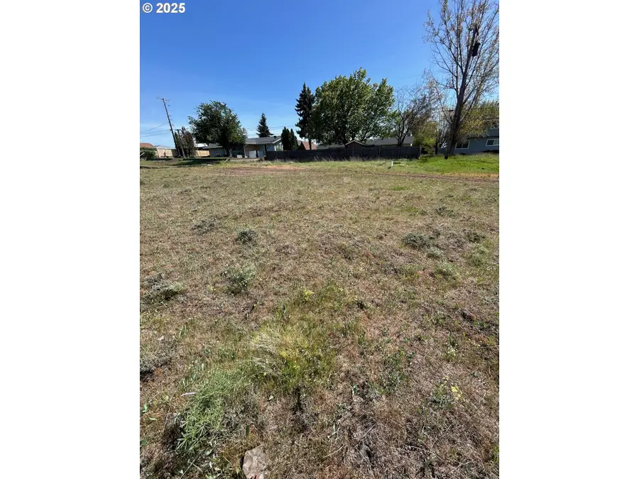 E Court St, Goldendale, WA 98620 - Image #3