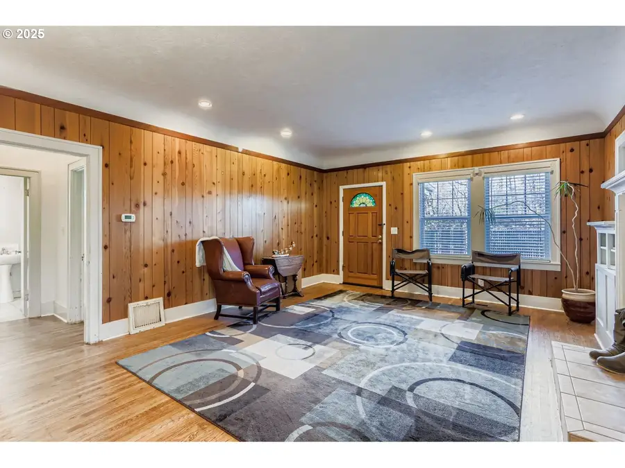 9310 SE Linwood Ave, Milwaukie, OR 97222 - Image #2