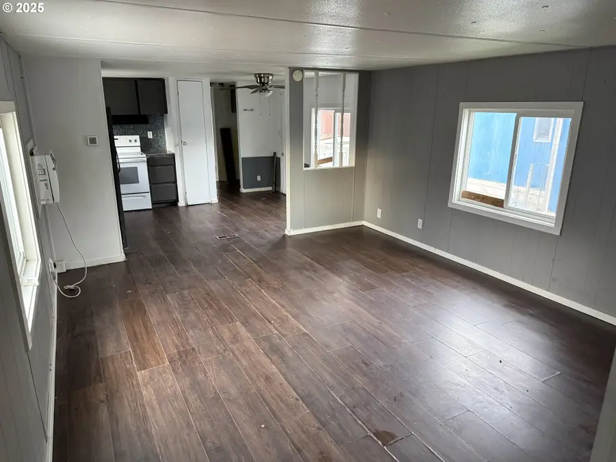 9000 NE M L King Blvd #88, Portland, OR 97211 - Image #3