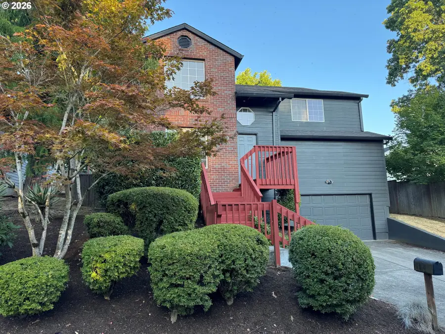 2713 SW Hume Ct, Portland, OR 97219 - #2