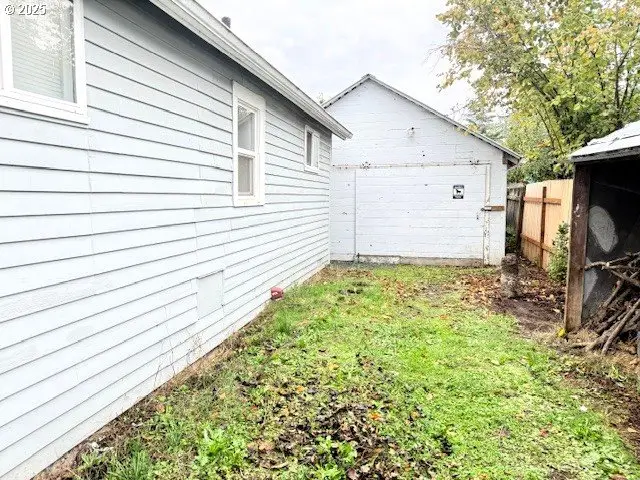 1740 W Broadway, Eugene, OR 97402 - Image #3