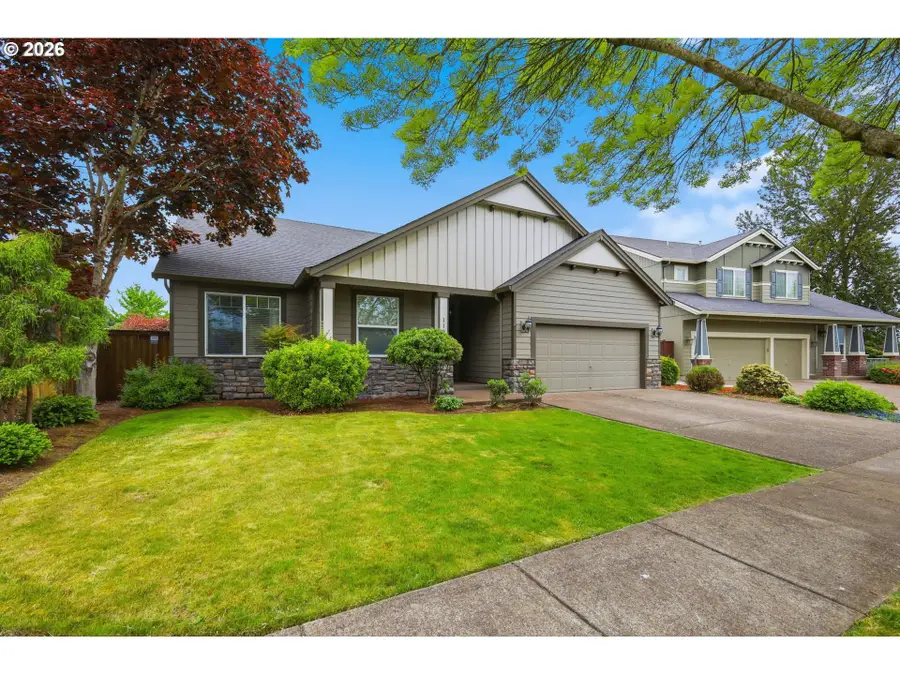 1190 Peascod Dr, Eugene, OR 97402 - #2