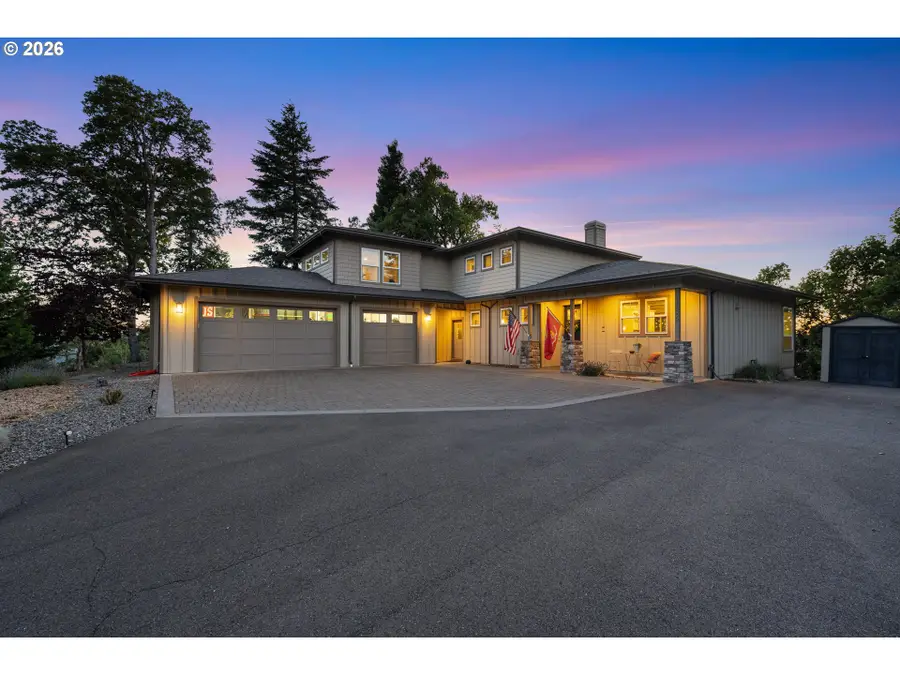 1196 Southridge Way, Roseburg, OR 97470 - #2
