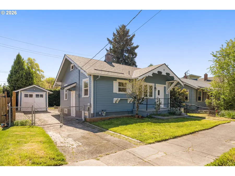 2122 SE Ellis St, Portland, OR 97202 - #2