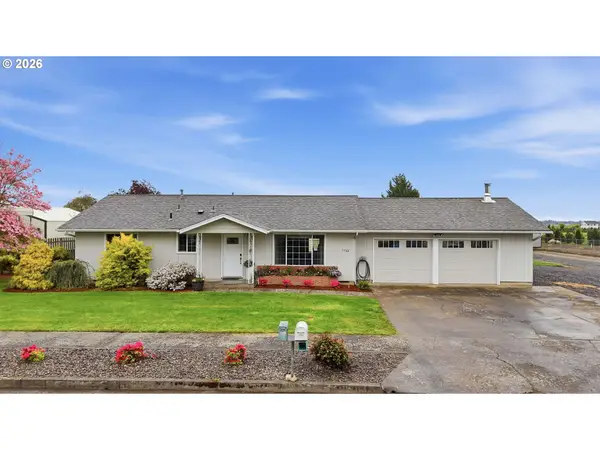 7762 45th Pl, Salem, OR 97305