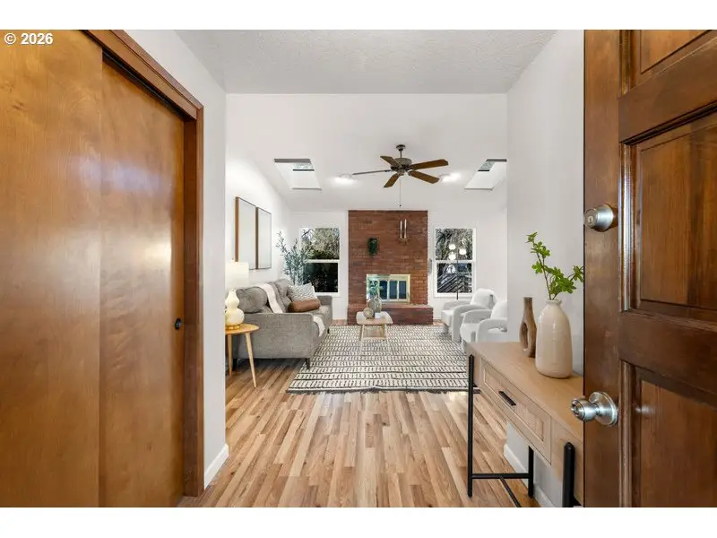 8250 SW 165th Ave, Beaverton, OR 97007 - Image #2