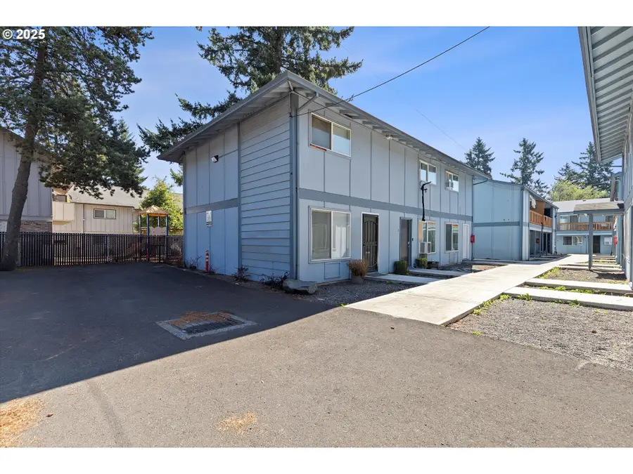 13116 SE Powell Blvd, Portland, OR 97236 - Image #2