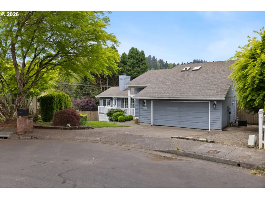1730 Regency St, West Linn, OR 97068 - #2