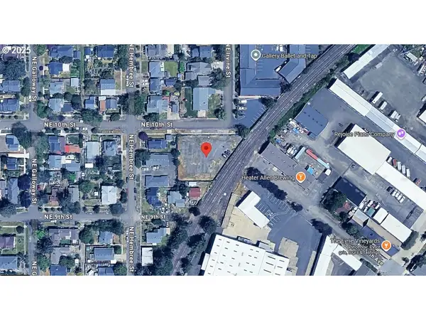 NE 10th And Irvine St Ne, McMinnville, OR 97128