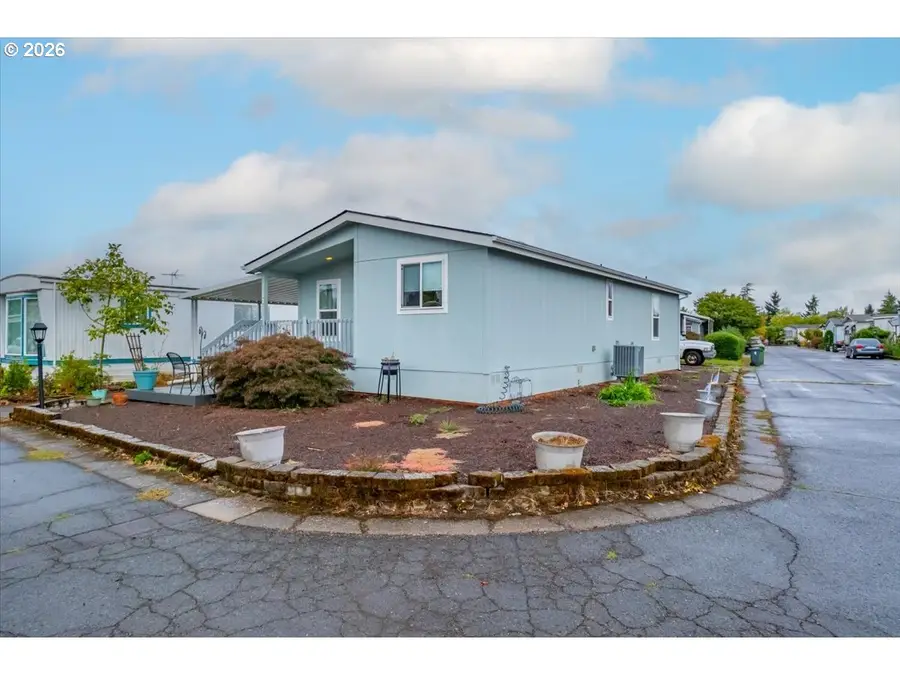 612 N Cascade Dr #76, Woodburn, OR 97071 - #3