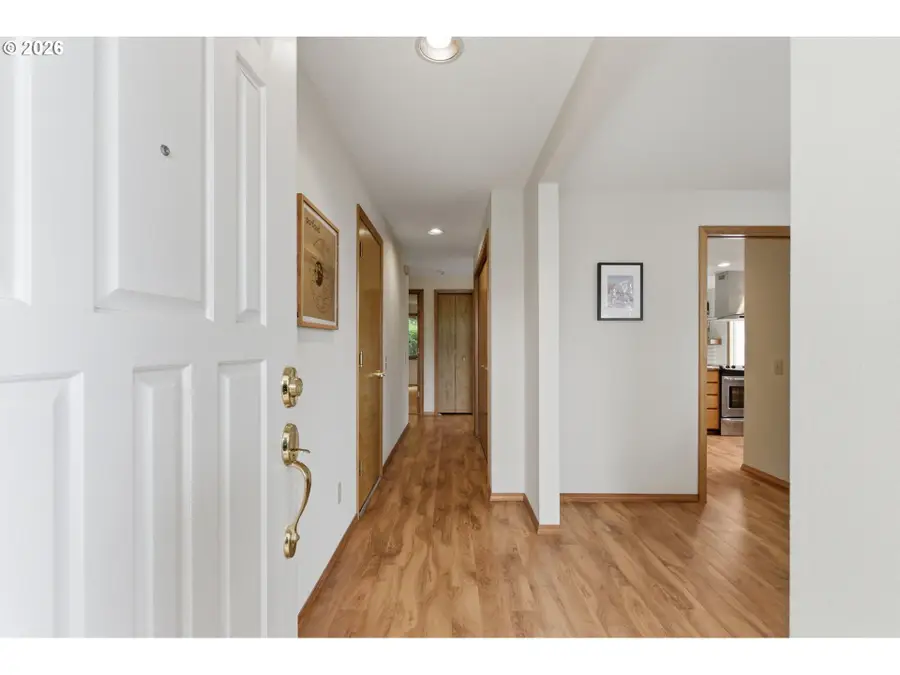 2211 NE 156th Ave, Portland, OR 97230 - #2