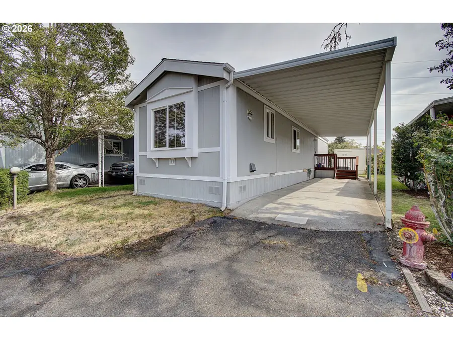 3921 E Fourth Plain Blvd #13, Vancouver, WA 98661 - #2