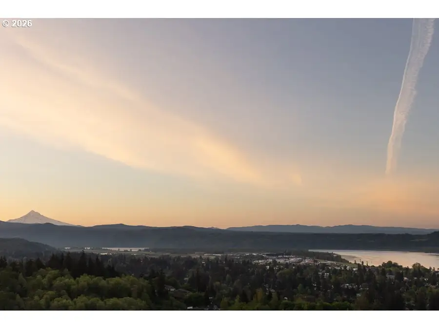 498 N Z Cir, Washougal, WA 98671 - #3