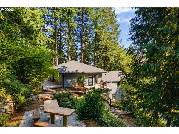 2325 Marylhurst Dr, WestLinn, OR 97068