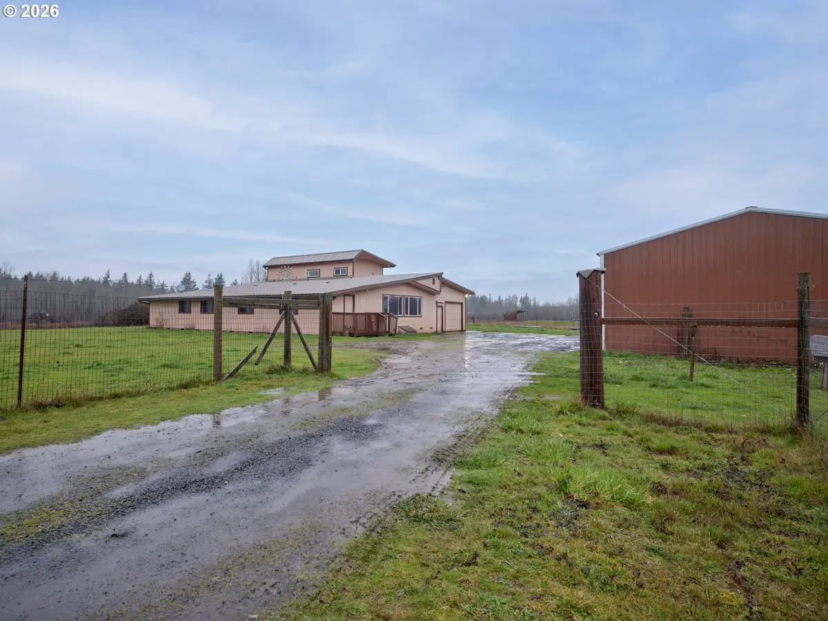 482 Park Rd, Winlock, WA 98596 - #1