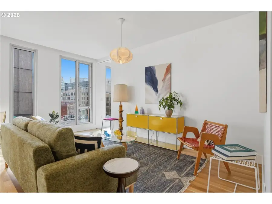 937 NW Glisan St #435, Portland, OR 97209 - #3