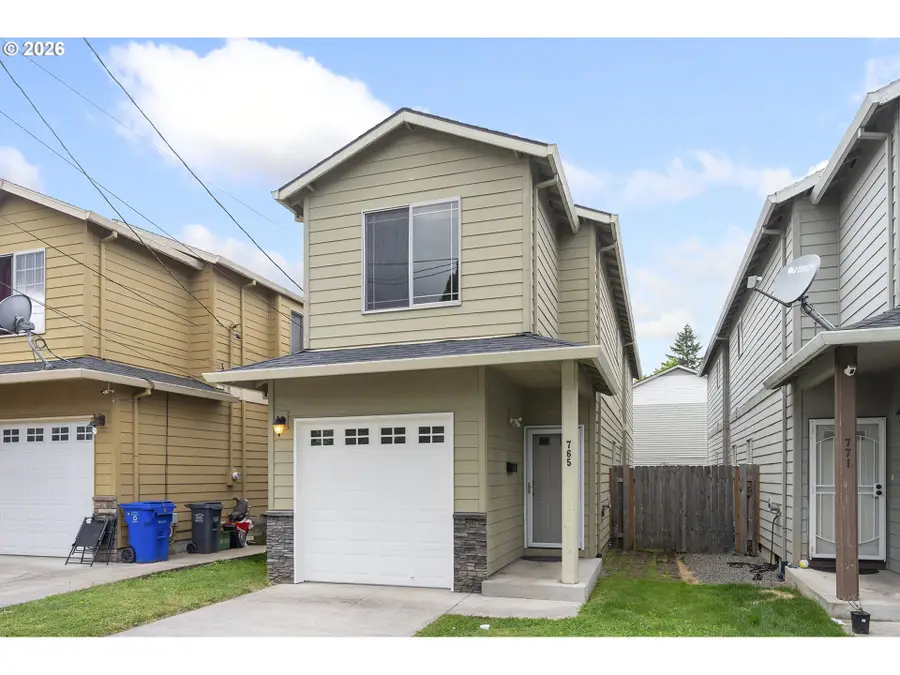 765 NE 93rd Ave, Portland, OR 97220 - #2