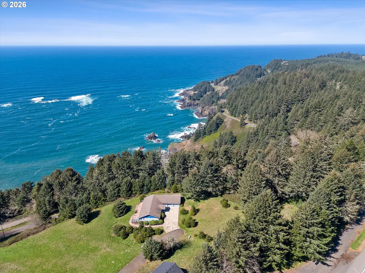 90 Cape Foulweather Ln, Otter Rock, OR 97369 - #1