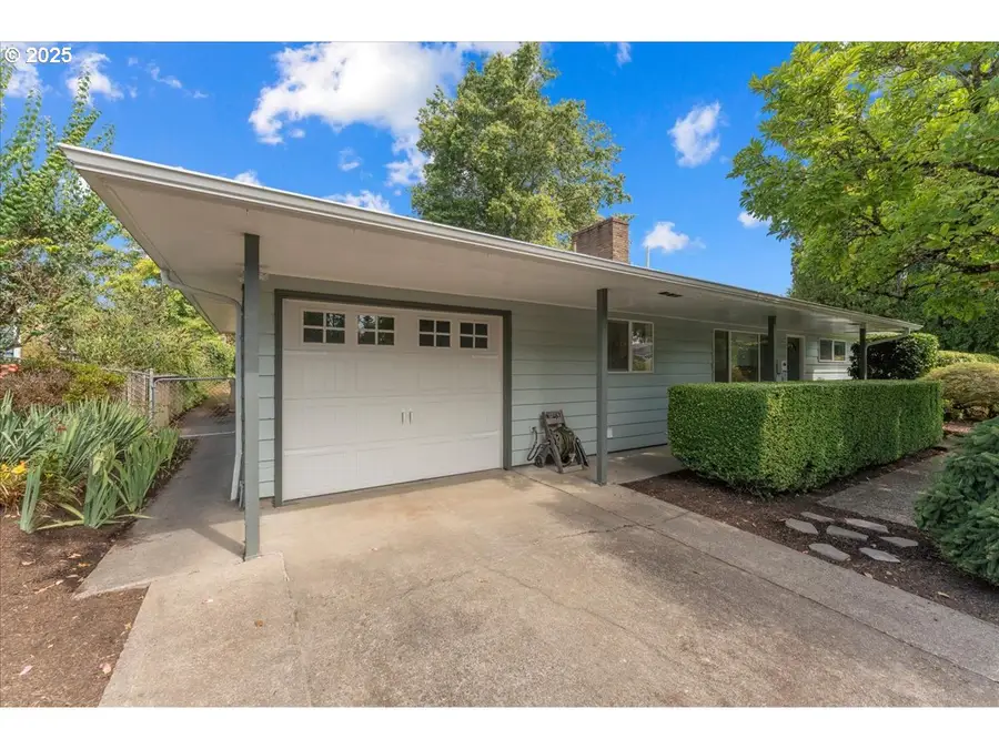 11825 SW Baker St, Beaverton, OR 97008 - Image #3