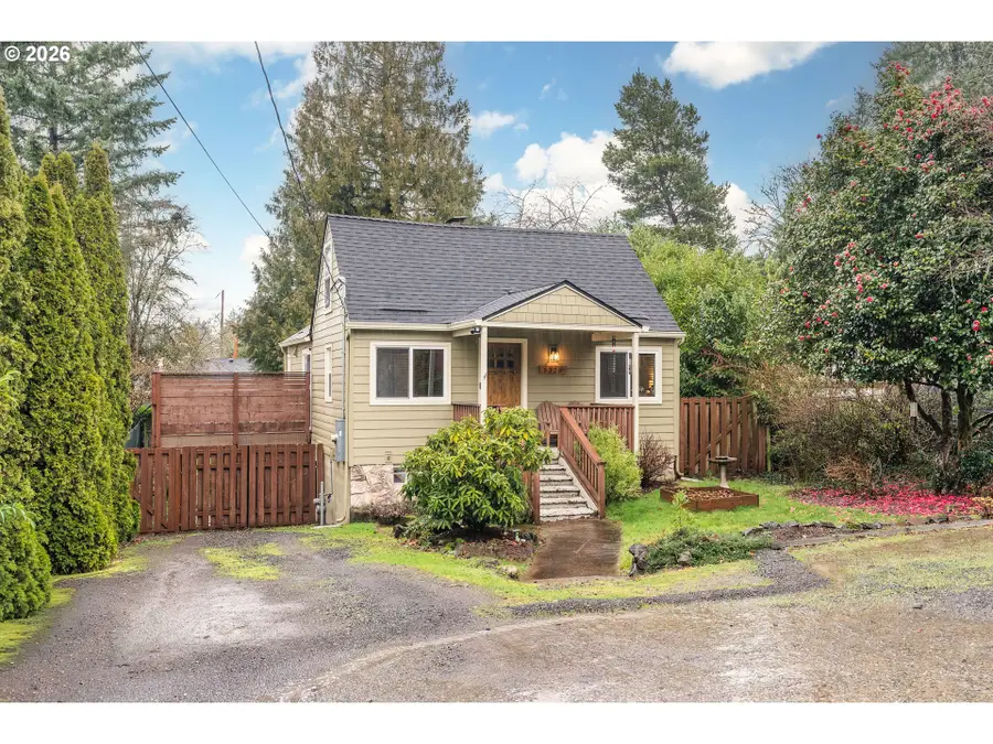 5325 SW Arnold St, Portland, OR 97219 - #2