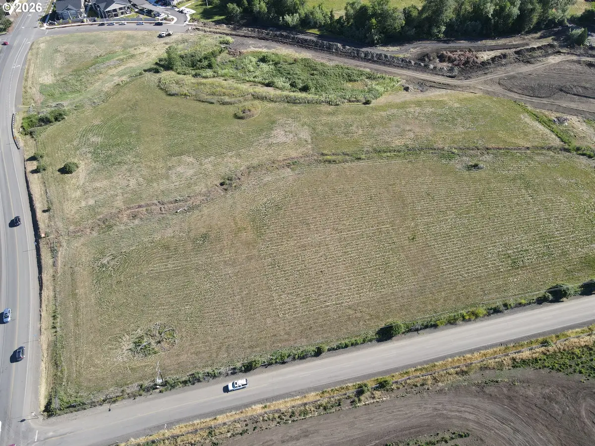 N Phoenix Rd, Medford, OR 97504 - #1