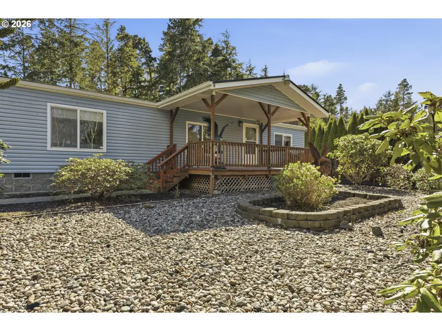1902 229th Pl, Long Beach North Beach Peninsula, WA 98640 - #2