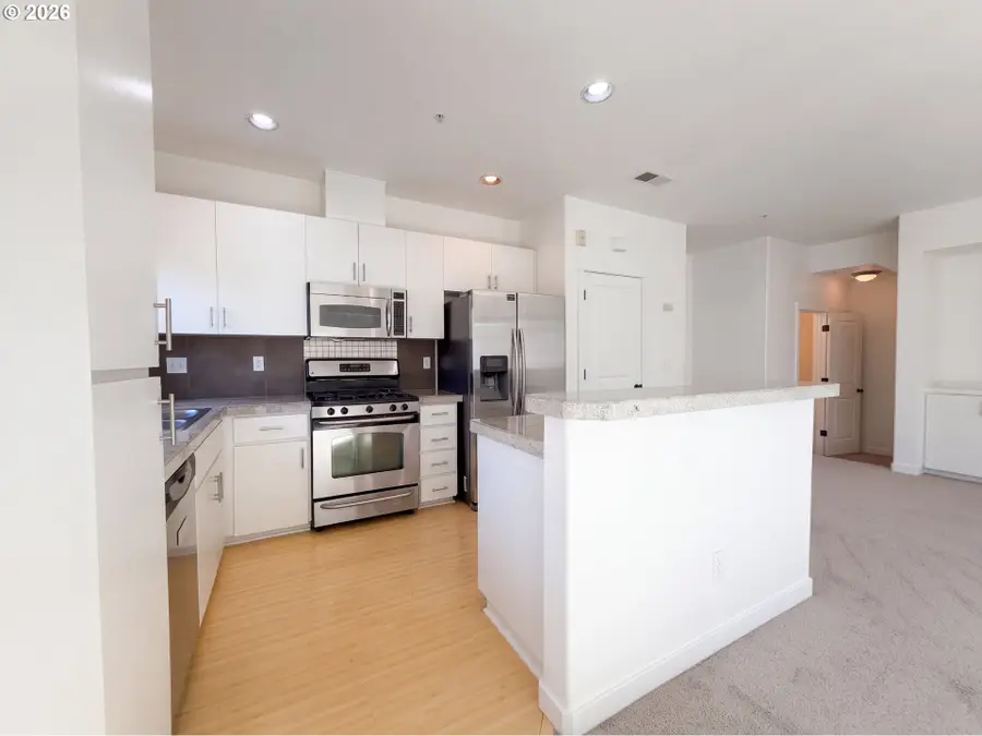 632 NE Garswood Ln, Beaverton, OR 97006 - #2