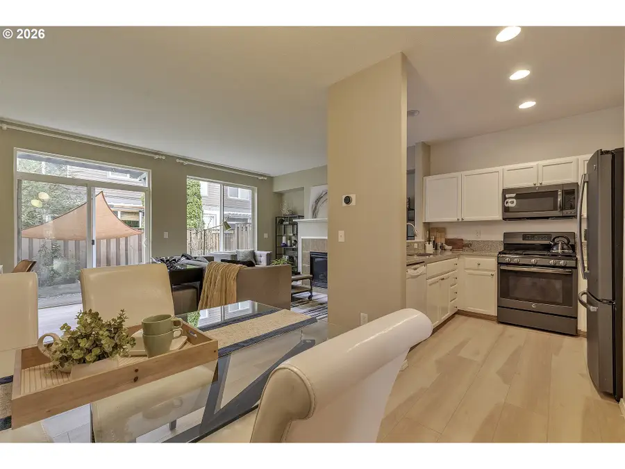 913 SE Handel Pl, Hillsboro, OR 97123 - #3