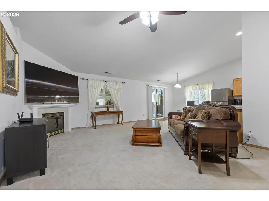 709 Toliver Dr, Molalla, OR 97038 - #2