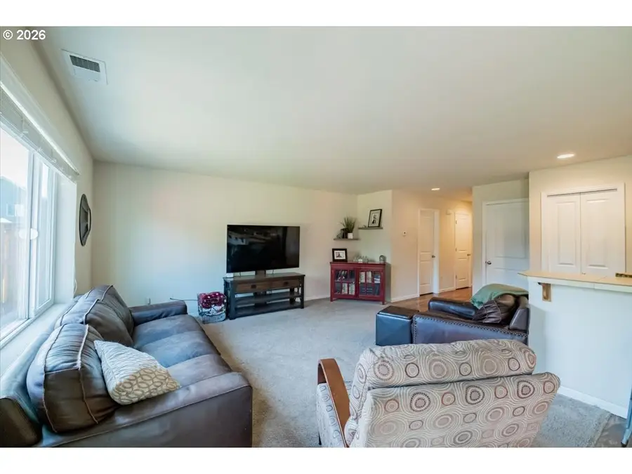 2952 Persimmon Way, Albany, OR 97321 - #3