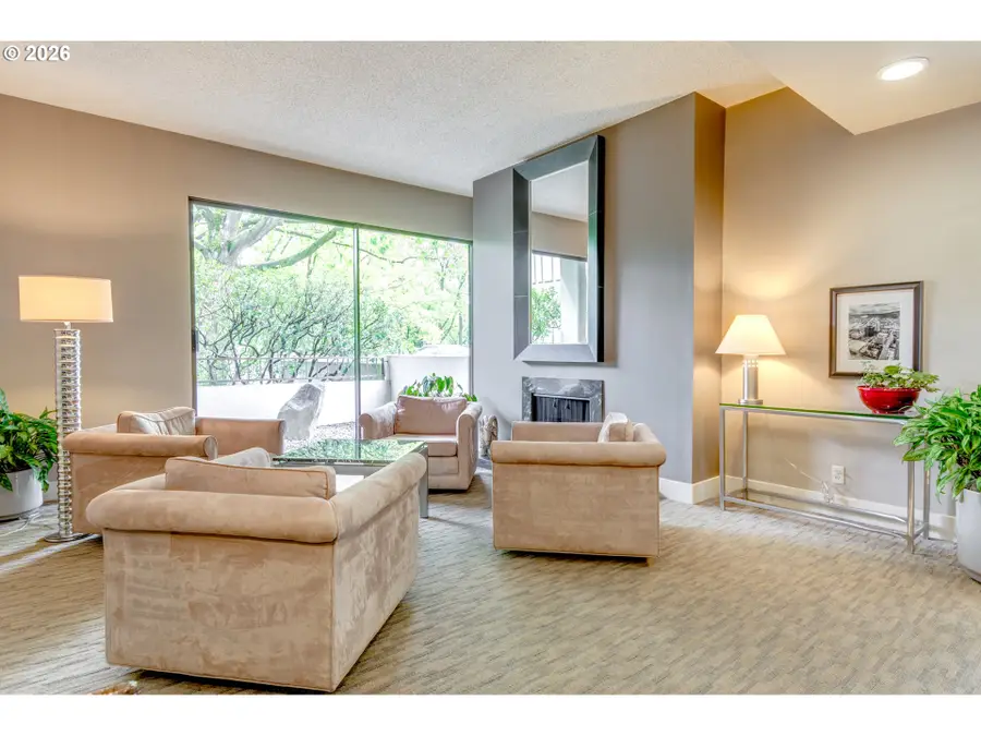 2211 SW 1st Ave #1402, Portland, OR 97201 - #3