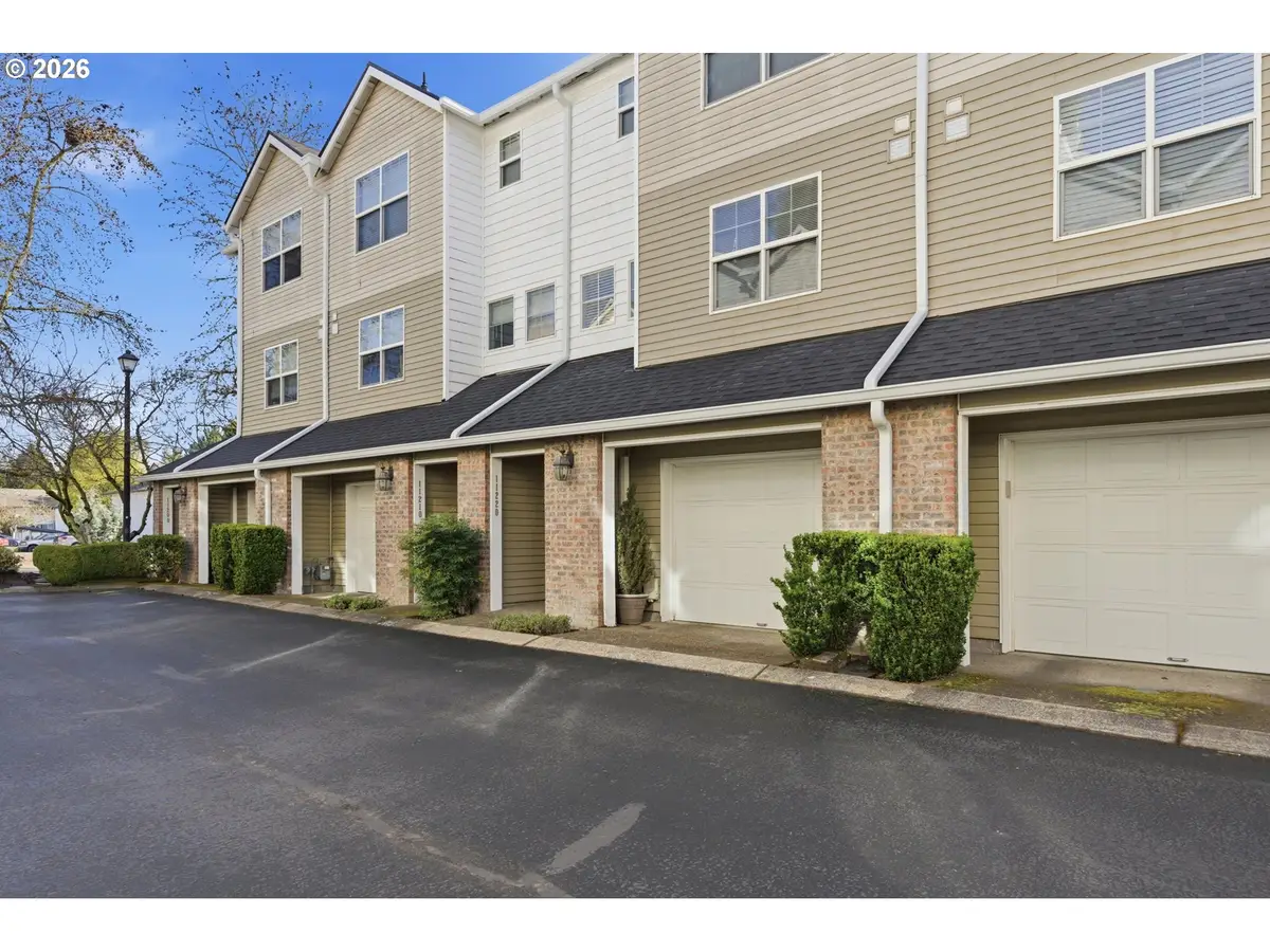 11220 SW Buffalo Pl, Portland, OR 97223 - #1