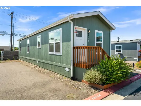 3839 Pacific Ave #302, ForestGrove, OR 97116
