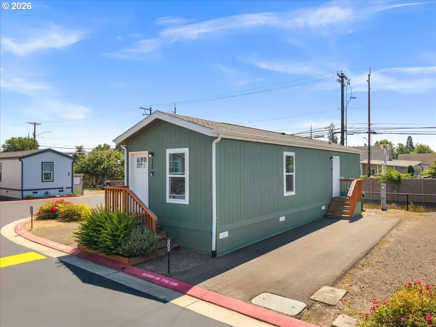 3839 Pacific Ave #302, Forest Grove, OR 97116 - #2