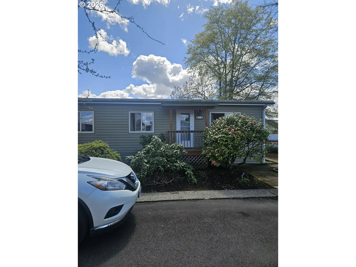 1800 Lakewood Ct, Eugene, OR 97402 - #1